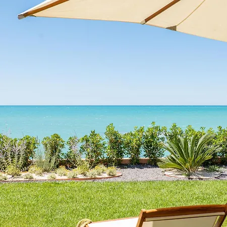 Villa Liberty San Leone
